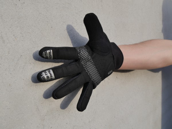 Astral-Biking-Gloves-Autum-back
