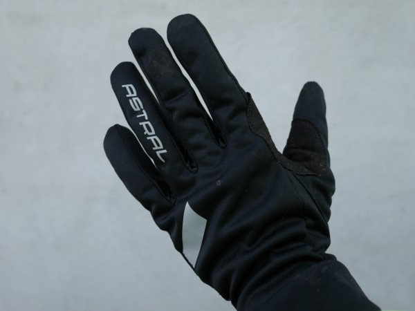 Astral-Protect-Softshell-front-angle