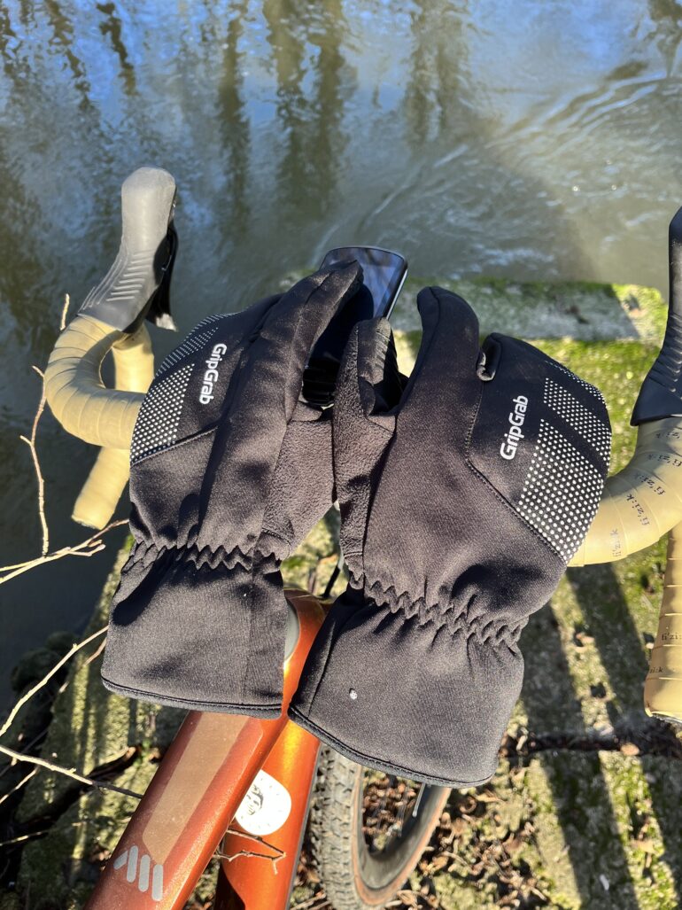 grus Accord Klappe Test: GripGrab Ride Windproof Deep Winter Lobster handsker | CykelStart.dk