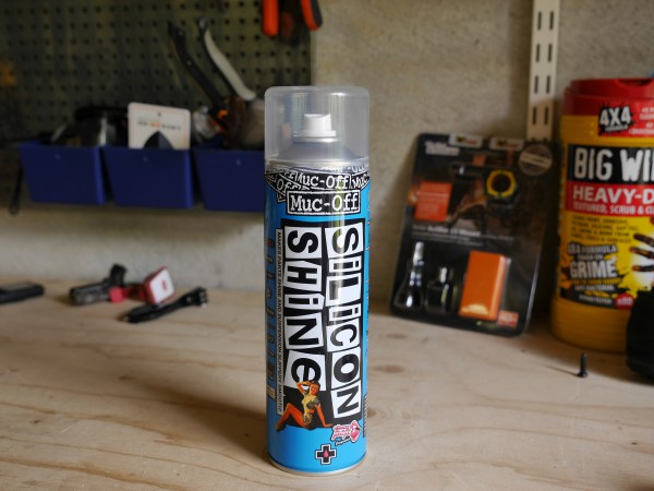 Muc-Off-silicone-spray