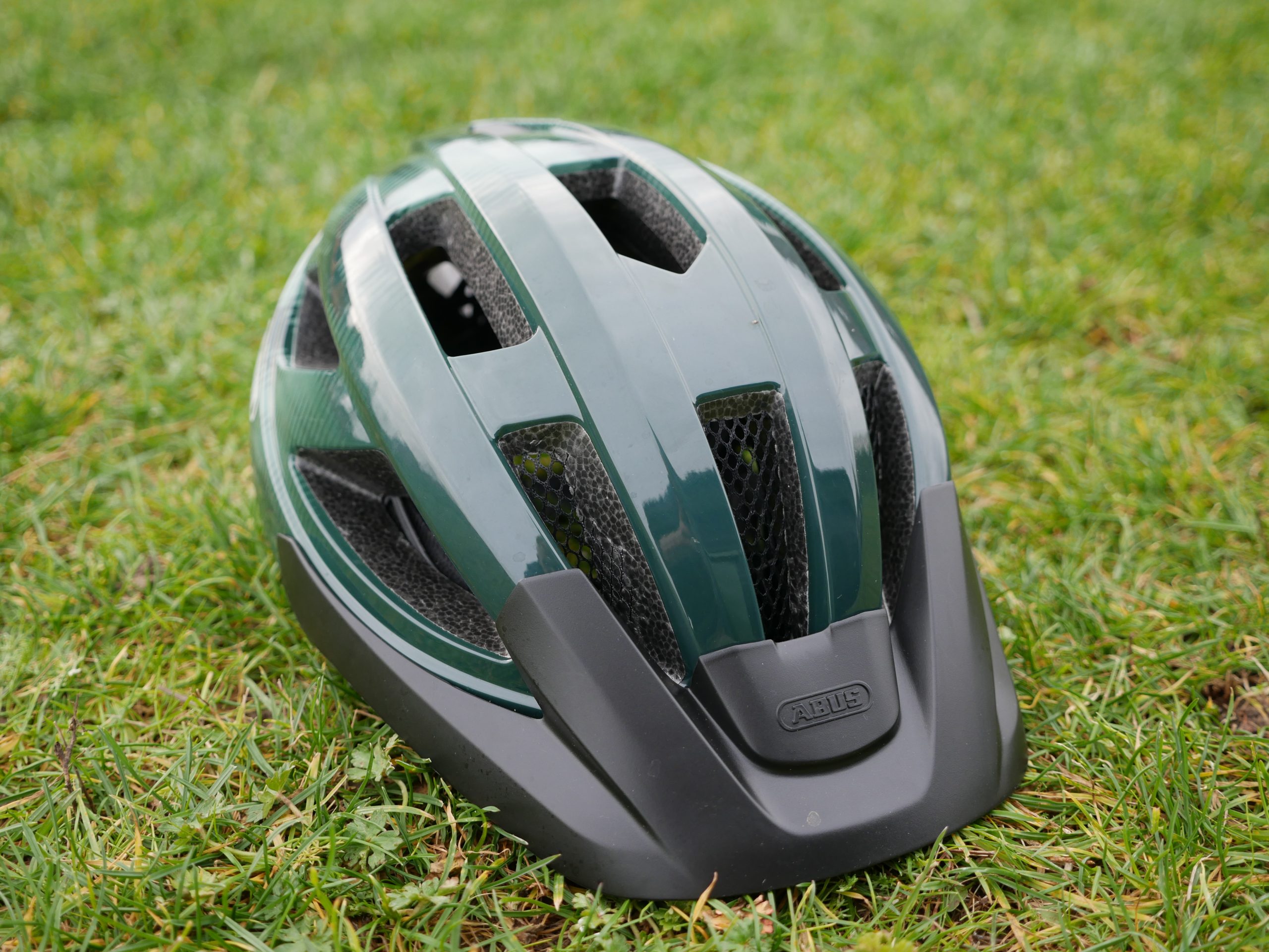 Test: ABUS Macator cykelhjelm |