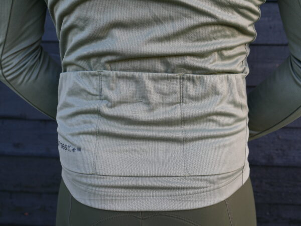 agu-six6-classic-jersey-pockets | CykelStart.dk