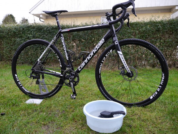 bikewash-juice-lubes-water