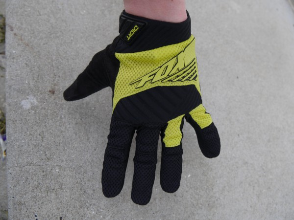 fox-digit-gloves-front