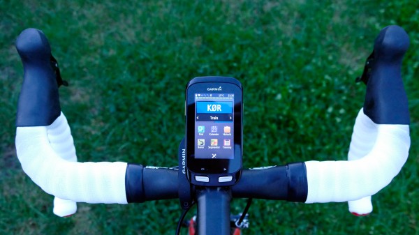 garmin-edge-1000-on-racer