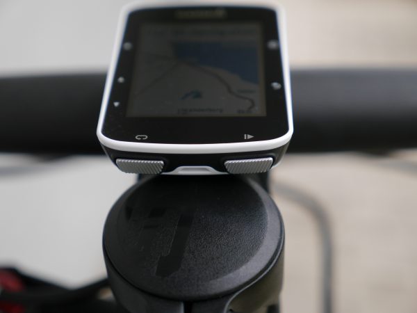 garmin-edge-520-bottom