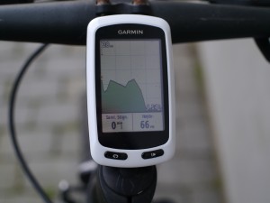 garmin-edge-touring-on-bike-01