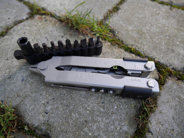 Gerber Pro Shout multitool