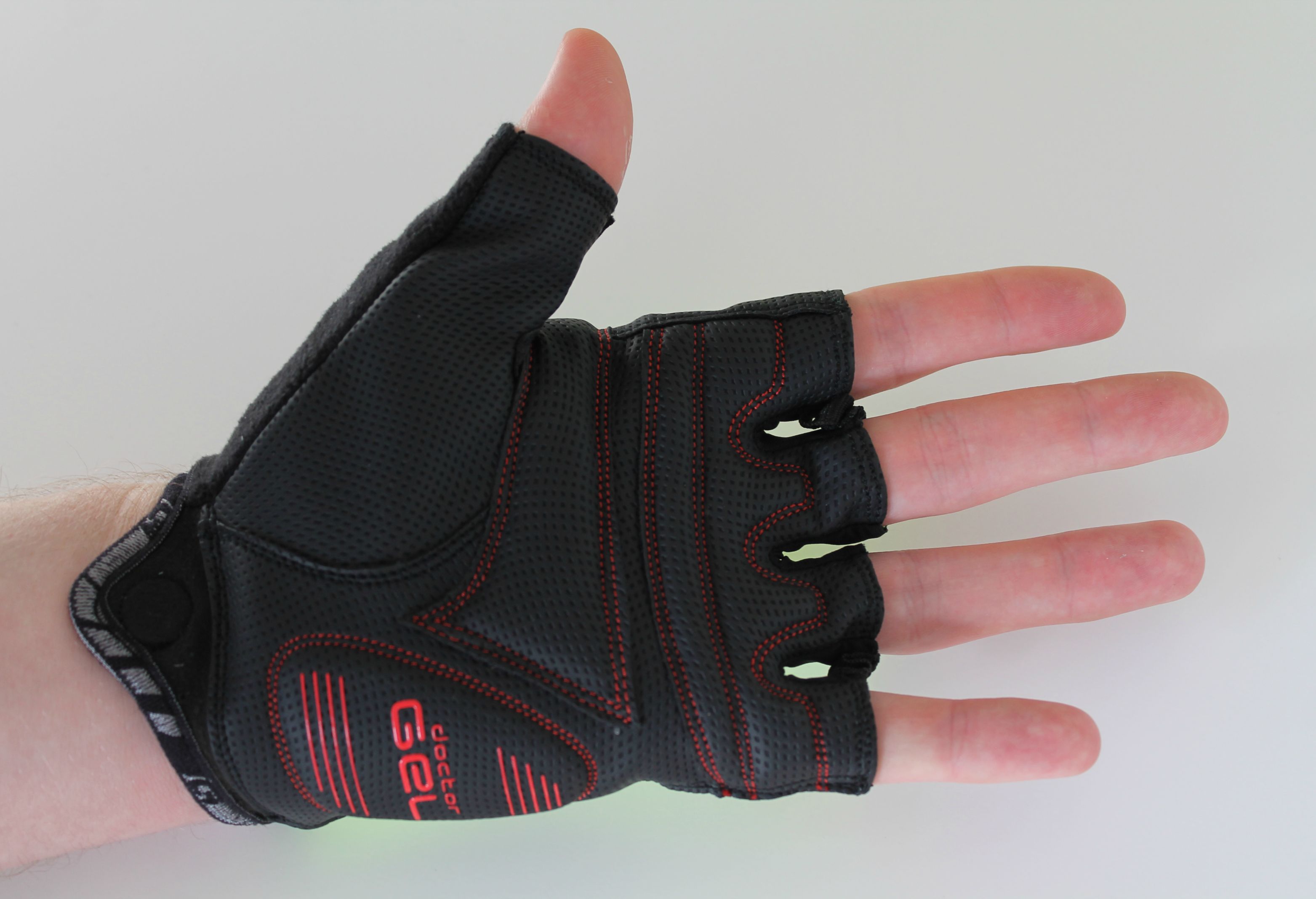 Test: GripGrab Progel Hi-Vis handsker samt GripGrab Raceaero Hi-Vis skoovertræk