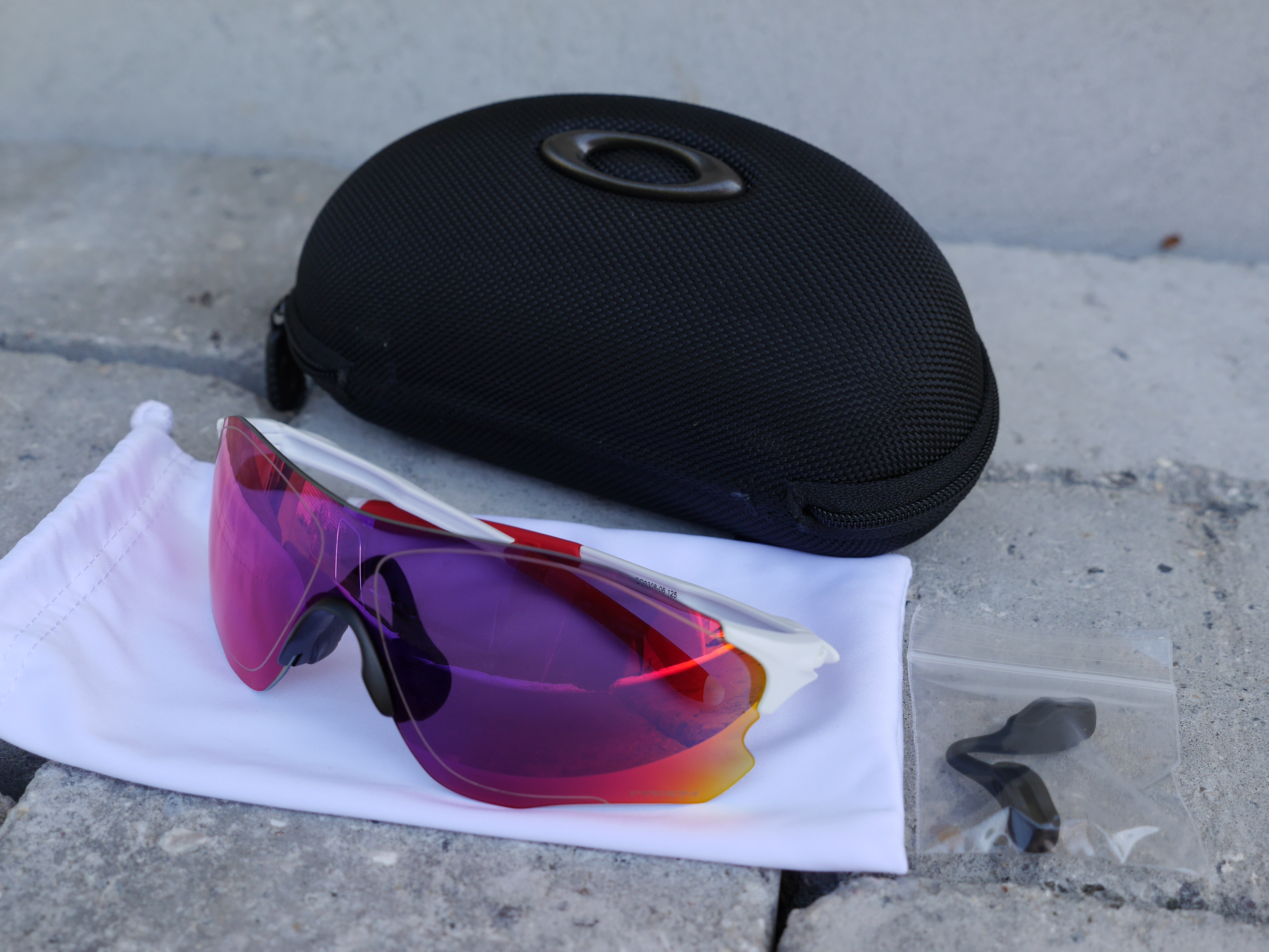 Test: Oakley EVZero Path | CykelStart.dk