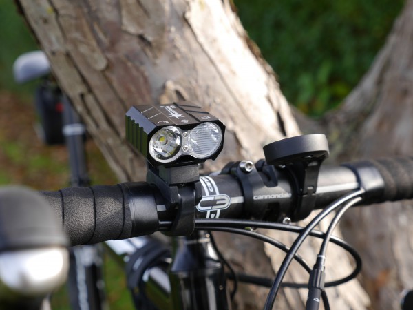 solarstorm-x5-on-bike